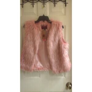 Celsius Vest, faux Fur, Women's size medium, Dusty Pink, Sleeveless, NWT $80